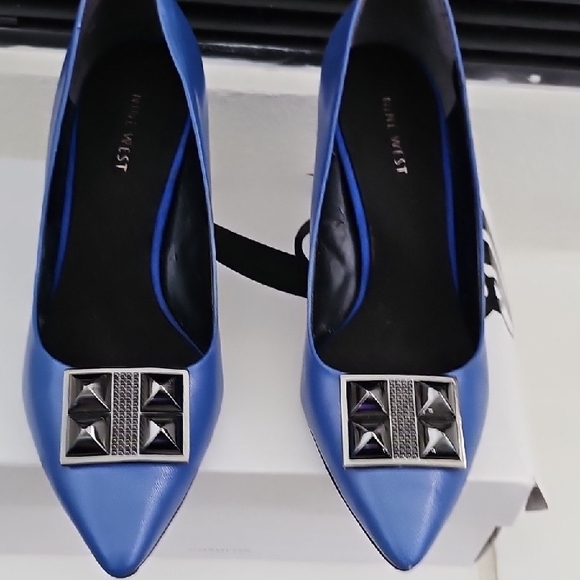 Nine West Pumps - Picture 7 of 8